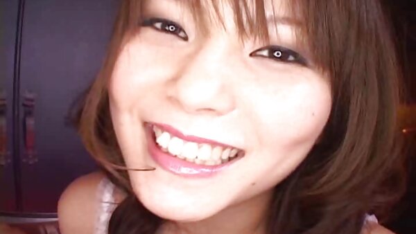 Das magere Mädchen kostenlose erlaubte erotikfilme Miina Yoshihara wird in einer Doggystellung brutal gefickt