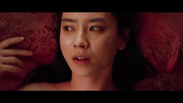 Die japanische Sklavin Rika deutsche erotikfilme gratis Minamino wird in einem Gangbang-Video gefickt
